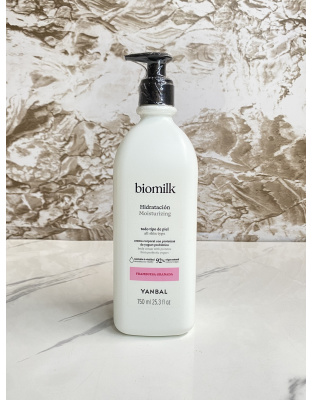 Crema Corporal de Frambusa y Granada Biomilk de Yanbal