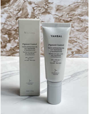 Crema Antimanchas Día Pigment Control Yanbal
