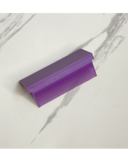 Peine Fino Color morado