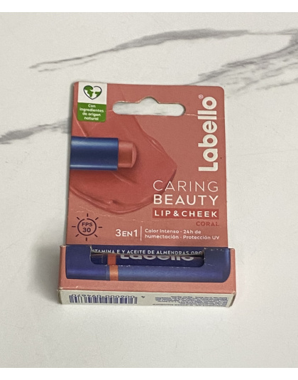 Bálsamo Labial Labello Caring Beauty Coral