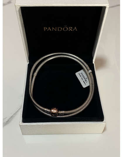 Collar Pandora con broche de barril color oro