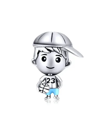 Charm de niño con balón de Basquetbol