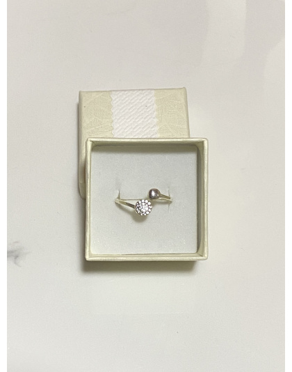 Anillo ajustable con perlas blancas Plata925
