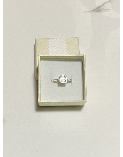 Anillo de perlas blancas Talla 6.5 Plata925