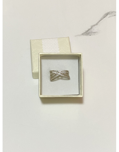 Anillo de tres con perlas blancas Talla 7 Plata925