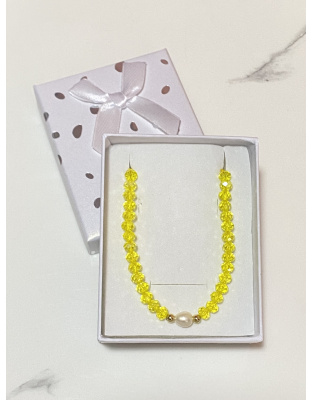 Pulsera color amarilla artesanal