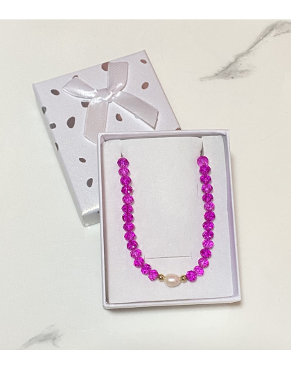 Pulsera color fucsia artesanal