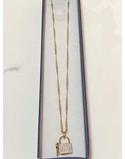 Cadena eslabón singapur y dije de candado 45cm Xuping