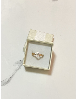 Anillo con circulo en medio adiamantado Talla7 Xuping